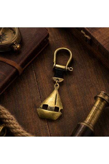 Brass Sailor Themed Keychain – Nostalgic Metal Keychain with Various Models