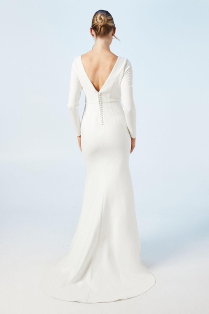 Rochie de mireasă clasică, albă, simplă, cu mânecă lungă, cu spatele deschis, Coast 42