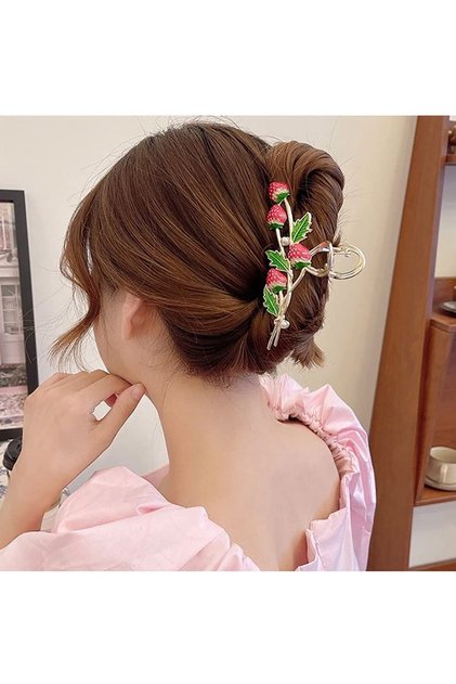 Red Strawberry Figured Metal Hairpin - Stylish Hair Accessory with Pearl and Leaf Detail