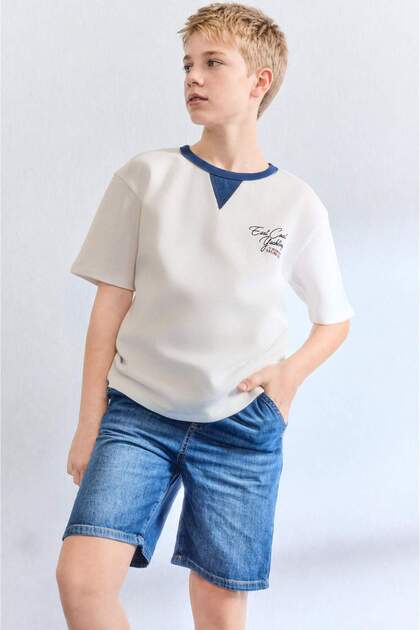 100% Cotton New Regular Fit Crew Neck Printed Waffle Short Sleeve Ecru T-Shirt for Boys H8063A826