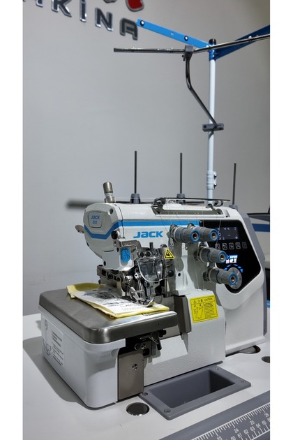 Jack C7 4 İPLİK YAPAY ZEKALI FULL OTOMATİK OVERLOK MAKİNASI. [C7