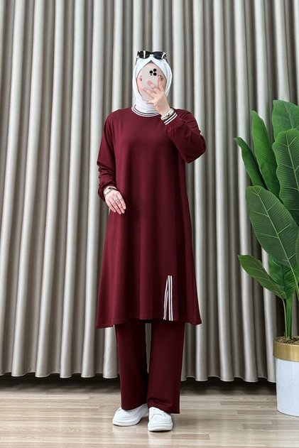 DOĞA TAKIM Kristal Kumaş Kadın Bordo Kolları ve Eteği Manşet Detaylı Pantolonlu İkili Tesettür Takım