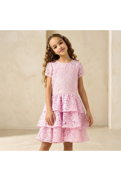 Round Neck Short Sleeves Tiered Dress with Zip Closure