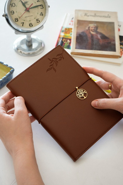 Victoria's Journals Arbor | 13x18 Premium Çizgili Journal | Charm