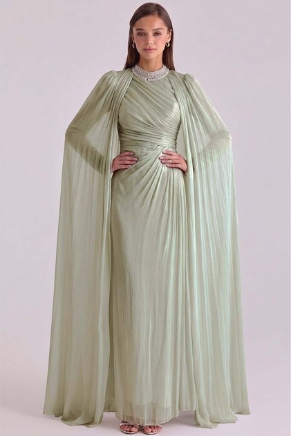 Yoryo Silk Hijab Evening Dress with Stone Detailed Cape on the Collar Mi̇nt 1247