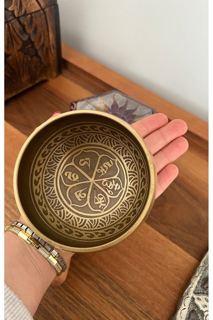Brass Tibetan Bowl - 9.5 cm Diameter and Mallet Set