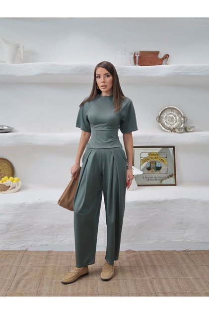 Smoked Green Waist-Slit Top and Bottom Set