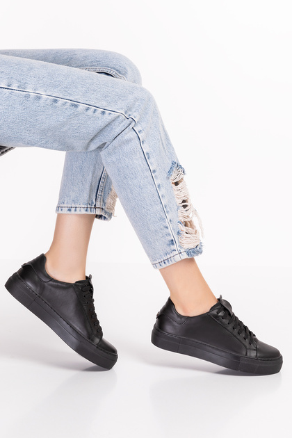 Women's Genuine Leather Flat Sneaker Anatomical Sole Casual Casual Shoes