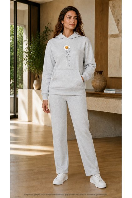 Women's Daisy Spilt Hearts Printed 2-Piece Tracksuit Set/Round Neck Sweatshirt and Straight Leg Bottom