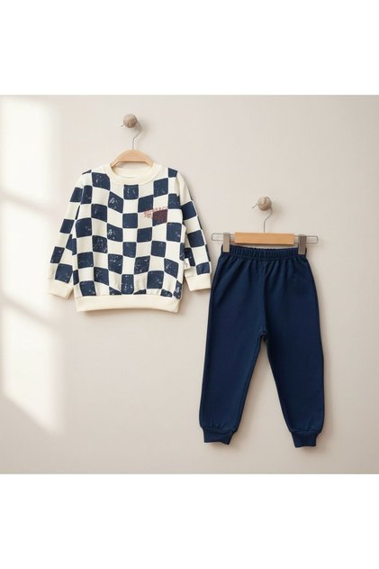 Boy's Checkered Patterned Two-Strap Set