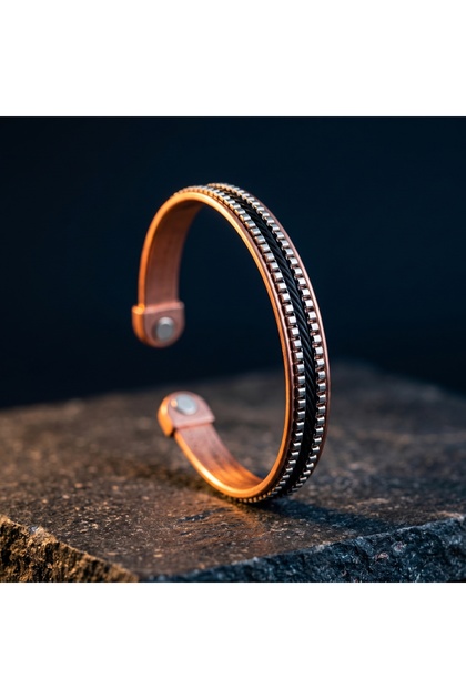 Men's Copper Bracelet - Black Strip Chain Detail, Open Shackle with Magnetic End