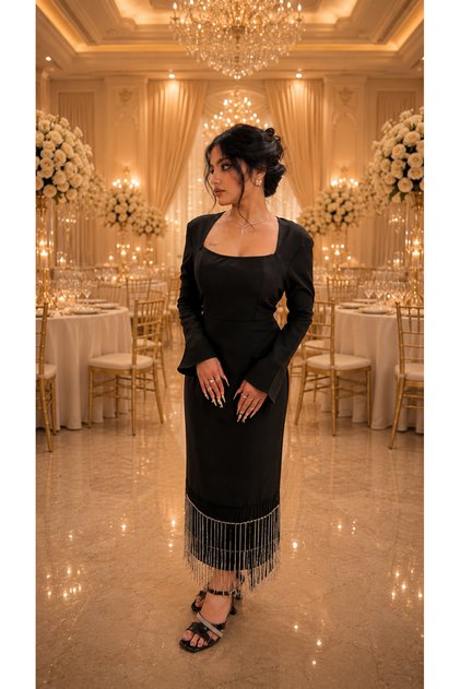 Elegant Dress, Fancy Black Tuya B Dress with Long Sleeves and Open Chest.