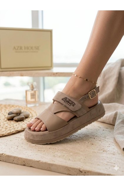 New Model New Season Step-Through Slippers Sandal Style That You Can Use Daily