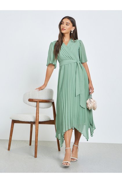 Green Pleated Midi Dress with Tie-Belt