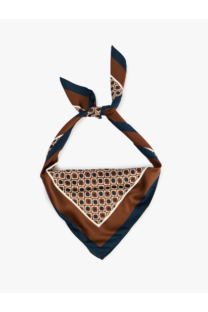Geometric Patterned Square Satin Scarf