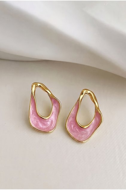 Asimetrik Pembe Mineli Altın Renk Kadın Küpe