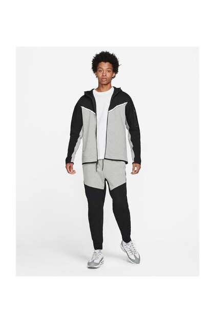 TECH FLEECE SİYAH-GRİ ERKEK EŞOFMAN TAKIMI