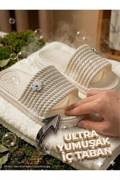 Esnek Ultra Yumuşak Rahat Hafif Kadın Plaj Havuz Deniz Günlük Terlik Ev Plaj Banyo Kaymaz Taban Terlik