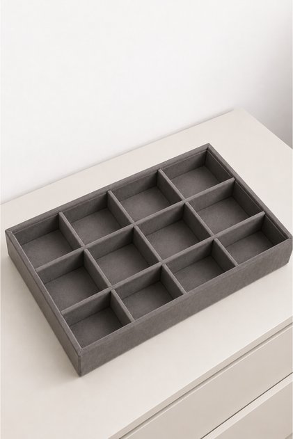12 Compartment Watch and Jewelry Organizer - Jewelry Box
