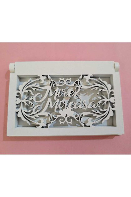 Cutie pentru verighete din lemn „Mire & Mireasă” – Model Elegant