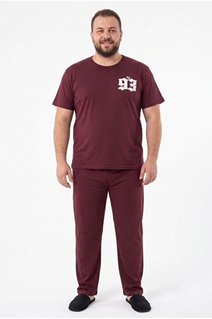 Plus size men's pajama set with "93" lettering