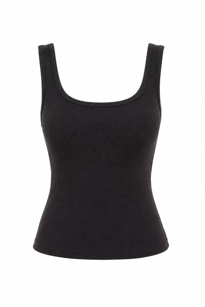 Bra-Free Athlete