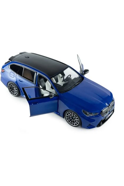 Sigilat- BMW M5 Touring- Scara 1:18-