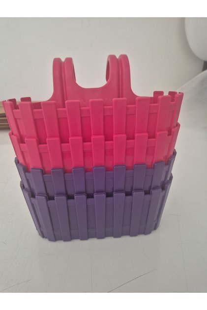 Akasya Balkon Saksı Kolay Askı 3 Lt mıx renkler pembe ve mor 4 Adet Genişlik 29 Cm Yükseklik 18,5 Cm