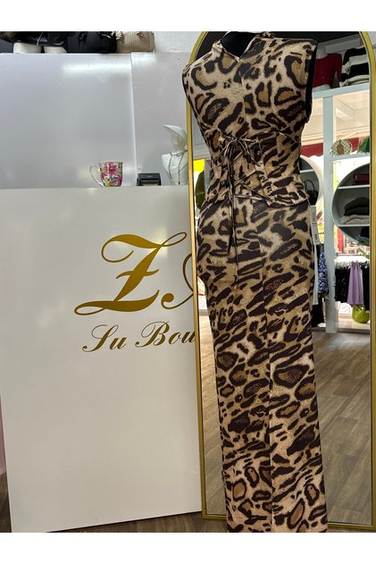 Leopar desenli elbise