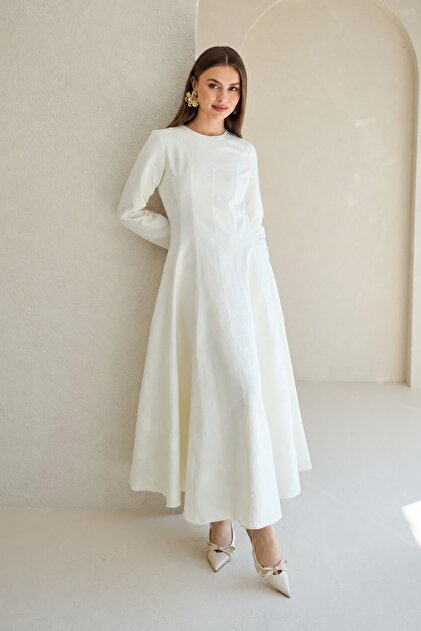 ecru graduation dress College Graduation Dresses9 Elegantly Chic Styles