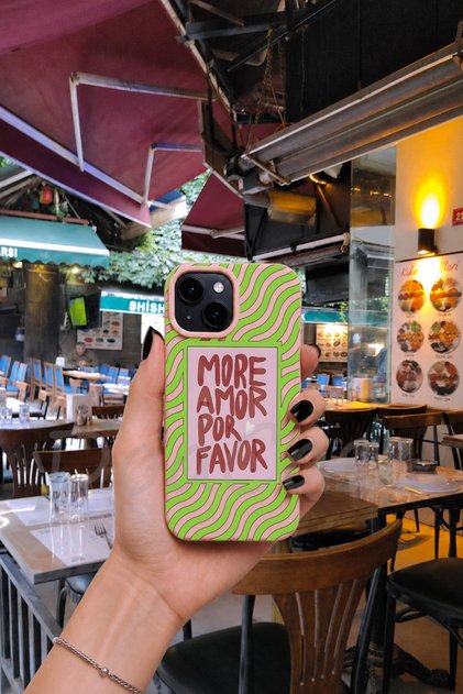 iPhone 15 Uyumlu Pembe Renkli Lansman Telefon Kılıfı