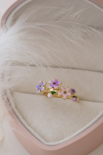 Mineli Multiple Flower Ring