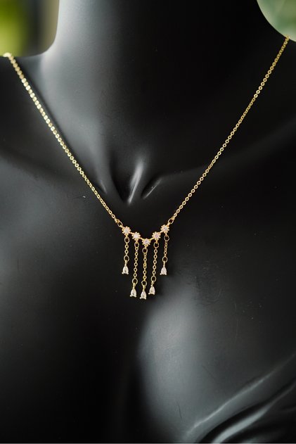 Zirkon Taşlı Zincir Sallantılı Minimal 14K Altın Kaplama VIP Kolye