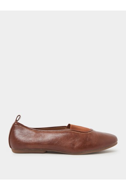 Brown Elastic Insert Flat Ballerina
