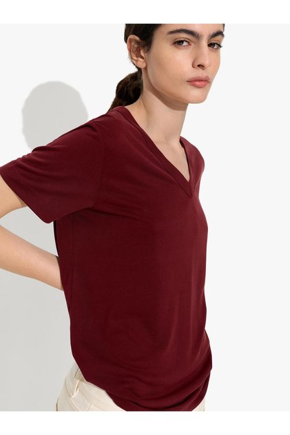 Kadın V Yaka T-Shirt