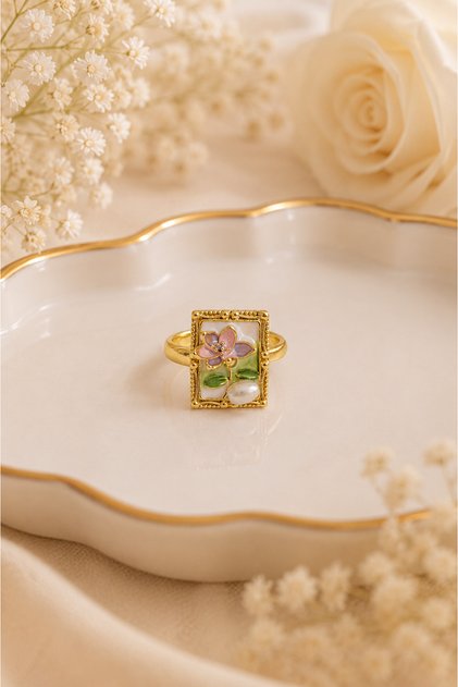 Rectangular Framed Purple Floral Vintage Ring - Adjustable (Gold Color)