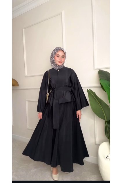 Yeni sezon belden kuşaklı etekli takımı