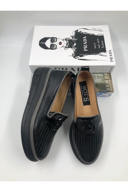 Wots Genuine Leather Loafer