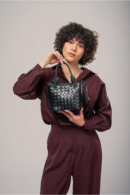Black Women's Shoulder Bag 17880