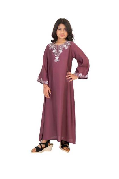 Girls Embroidery Detail Satin Jalabiya