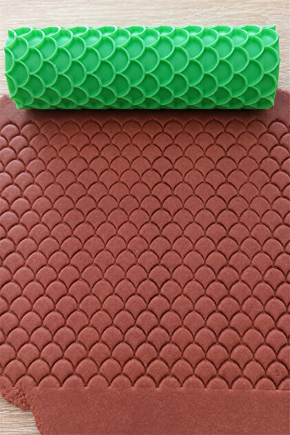 10 cm Fish Scale Patterned Texture Roller – Clay, Ceramic, and Sugar Dough Roller