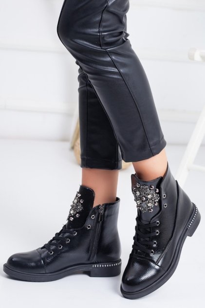 Women's Black Short Stone Boots Winter Boots