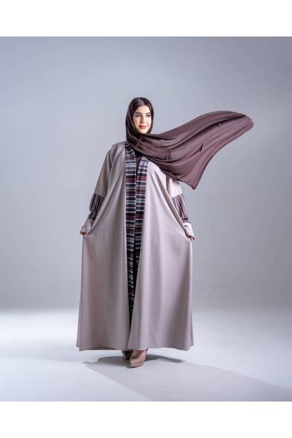Cobra Beige Abaya