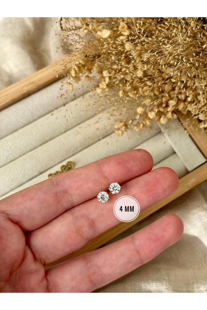 Xuping Marka Gold Renk 4 MM Zirkon Taşlı Pırlanta Tasarım Tektaş 1 Çift Çelik Küpe (6 tırnaklı)