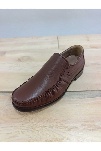 Men's Summer Shoes Genuine Inner and Outer Leather Light Sole Without Laces and Orthopedic Tan Color