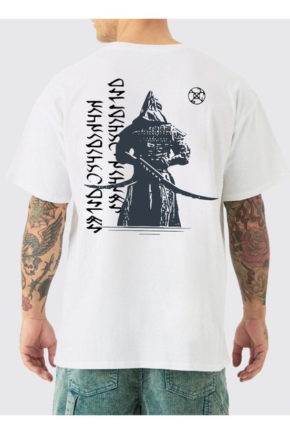 Cengizhan Special Design Oversize T-Shirt with Göktürk Alphabet Back Print