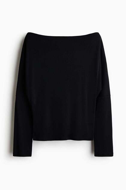 Boat-neck top