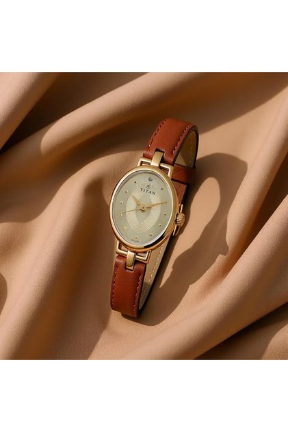 Karishma Analog Oval Watch for Women's