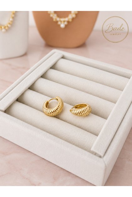 Xuping Burgu Çelik Halka Küpe 14k Gold Rengi Kararmaz Hipoalerjenik