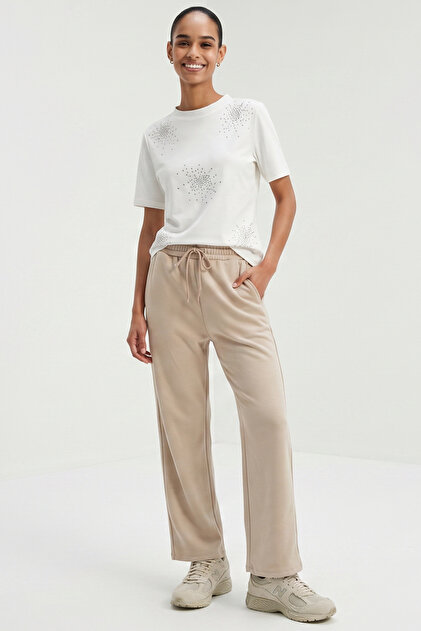 Regular Knitted Trousers with Elastic Waistband and Lace-Up Pockets